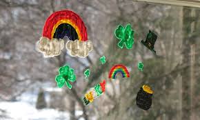 Honestly, this activity keeps our girls (5 & 8). 17 Homemade Window Cling Plans You Can Diy Easily
