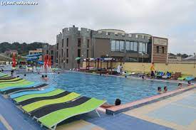 Nymphaea lotus thermalis ' (varietate unică în europa, relicvă a erei terțiare). Relaxare La Aqua Parc Baile Felix Impresii Aquapark Prezident BÄƒile Felix BÄƒile Felix 1 Mai Amfostacolo