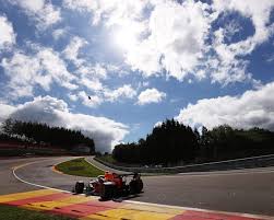 The removal of the old customs bend and the construction of a spectacular curve whuich was baptised the raidillon, more often called the eau rouge bend by foreigners.. Ltvnx8trchzwgm