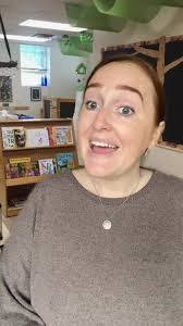 Roxanne Reza's Instagram, Twitter & Facebook