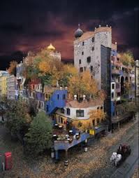 Davor wurde das gebäude als eine reifenwerkstatt genutzt. 79 Hundertwasser Ideen Hundertwasser Architektur Hundertwasserhaus