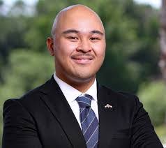 Tiffany Pak's Instagram, Twitter & Facebook