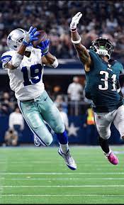 19 Amari Cooper With The Catch Dallas Cowboys Football Team Dallas Cowboys Players Nfl Dallas Cowboys