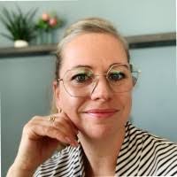 1100+ "Janke" profiles