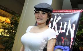 Lowongan asisten pribadi artis : Nikita Mirzani Buka Lowongan Kerja Untuk Filmmaker Berikut Caranya Tribun Jateng