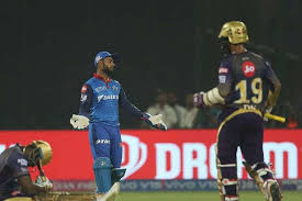 After second loss by chennai super kings, kolkata knight riders moved toward the home against delhi capitals. Ipl 2019 Dc Vs Kkr Rishabh Pant S Stump Mic Chatter Goes Viral Bcci Clears Air Cricket News India Tv