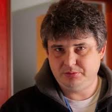 Gabriel Schultz criticó el tweet que saludaba a Cabré en el Día del Maestro