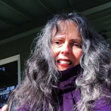 Gail Hanley's Instagram, Twitter & Facebook