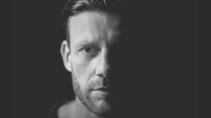 Kimberly Nickle's Instagram, Twitter & Facebook