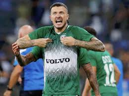 בכר היה מתוסכל מאוד מהרכות ומכך שהפועל חיפה זוכה. Ndyphpgsxqfn1m