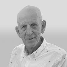 Arthur Maxfield's Instagram, Twitter & Facebook