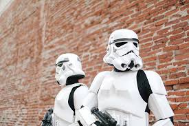 Infaltables detalles para tener una boda al estilo star wars. Increible Boda Inspirada En Star Wars Se Vuelve Viral Nupcias Magazine