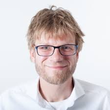 Simulation einer einfachen Pressen-Verkettung in Roboguide.