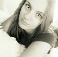 Shelby Ogle's Instagram, Twitter & Facebook