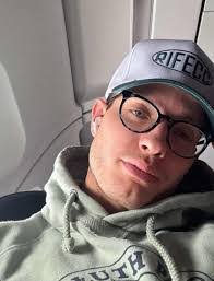 Gail Berrier's Instagram, Twitter & Facebook