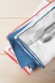 serviettes de table en lin lave collection autour du lin ideales pour dresser une table tendance et elegante dec serviette de table linge de table serviettes