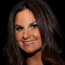 Eden Lopez's Instagram, Twitter & Facebook