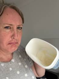 Thrift store find: groovy mold with floral design