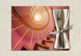 Set De Table Personnalise Stairs Faites Sensation Avec Un Cadeau De Saint Valentin Original Et Romantiq Set De Table Personnalise Set De Table Objet Decoration