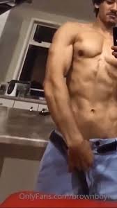 Boy shows cock - ThisVid.com em inglês