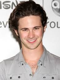 康勒·帕奥罗个人资料简介,主演的电视剧电影,图片,写真_明星_电视猫