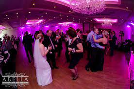 Time To Party At The Crystal Ballroom We Can Hold Up To 300 Guests With A Dance Floor And Offer Hollywood Lighting To Nj Wedding Venues Nj Weddings Ballroom