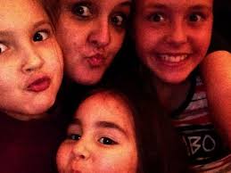 Fundraiser for Robyn Fry by Vicki Newell : Continue Mandy's vision for her  children