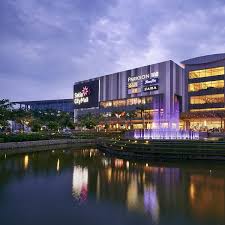 Prob the best mall i've been to in the klang valley. Setia City Residences Setia Alam