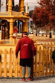 Christmas Pyramid Lights Up Alabama City The New York Times