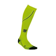 Cep Night Neon Compression Running Socks Neon Ii Women Calf 9512 More Info Could Be Found At The Image Url This Is An Amazon Running Socks Socks Active Wear For Women