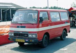 nissan urvan e23 キャラバン 日産 車 三菱 車