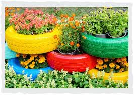 Stehen ihnen alte reifen in unterschiedlichen größen zur verfügung, können sie sogar einen solchen. Tolle Ideen Wie Sie Alte Autoreifen Im Garten Zum Leben Erwecken