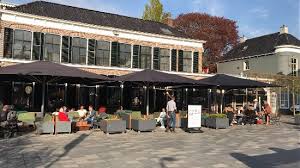 Fietsenzaak in heerenveen → 2wielercentrum heerenveen ✓ fietsenwinkel met ruim assortiment ✓ bij onze fietsenzaak 2wielercentrum heerenveen staan kwaliteit en service hoog in het vaandel. Mooi Terras Met Haarden Aan Het Marktplein Hartje Centrum Foto Van Het Postkantoor Grand Bistro Heerenveen Tripadvisor