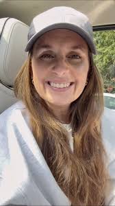 📚BOOK CLUB 📚 Today we got to talk with @clarelesliehall about her book,  Broken Country. How amazing was our chat with her? I loved the ending of  this book and it was