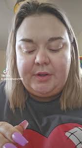 Amanda Foran's Instagram, Twitter & Facebook