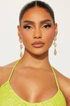 Nicole Halter's Instagram, Twitter & Facebook