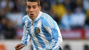 Para eles virem buscar o rúben amorim pensam diferente do benfica. Porto Sign Argentina Defender Otamendi Uefa Europa League Uefa Com