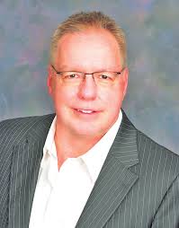 2013 Distinguished Alumni WIU to increase admissions standards Signature  academic programs at Western