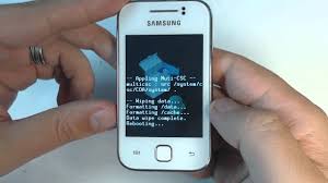 Samsung Galaxy Y S5360 - How to remove ...