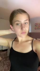 Isabel Levy's Instagram, Twitter & Facebook