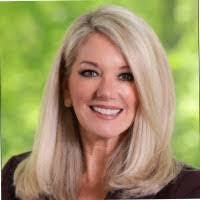 Johanna Salinas's Instagram, Twitter & Facebook