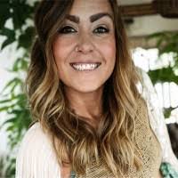 Kristy Bowles's Instagram, Twitter & Facebook