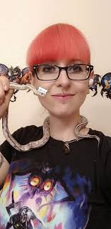 Maggie says.. Hello! 👋 😊