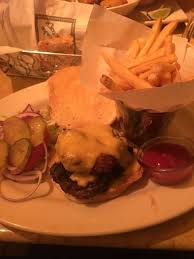 This copycat version of cheesecake factory's fried mac and cheese appetizer is to die for! Lovely Mac Cheese Burger Picture Of The Cheesecake Factory Novi Tripadvisor