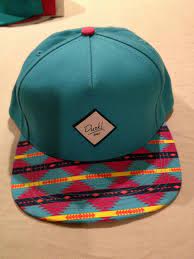 Pin By Anett On Loja Dubarato Bones Cool Hats Beanie Hats Snap Backs