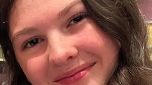 Brooke Covey's Instagram, Twitter & Facebook