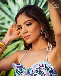 Bellezas Nicaragüenses added a...