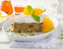 Geben sie den joghurt, die vanille und den zitronenabrieb zur. Revani Griechischer Griesskuchen Rezept Ichkoche At