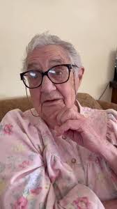 Happy Friyay! Heres something good from grandma #grandma #advice  #grandmasoftiktok #fyp #happyfriday