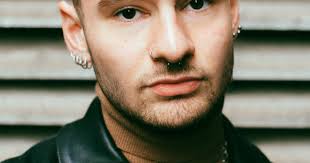 1854 Presents: Aria Shahrokhshahi